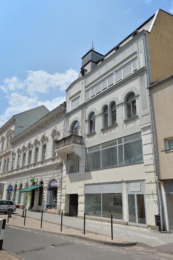 Netta Apartman Eger Exterior photo
